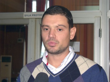 Deputatul Babuş zice că nu pleacă după Mazăre în partidul lui Geoană
